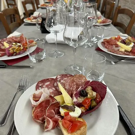 Locanda Sant'antimo Bed & Breakfast Montalcino