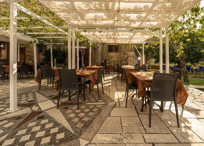 Sant'antimo 3* Montalcino