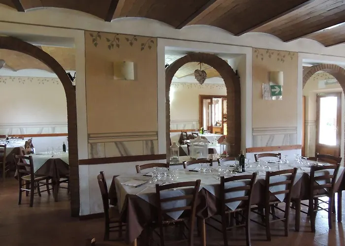 Sant'antimo Nocleg ze śniadaniem 3*
